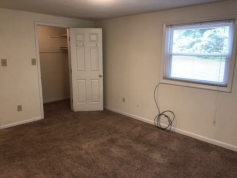Raleigh Rentals — Photo 30