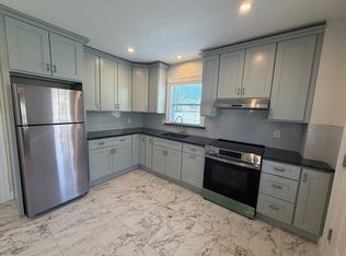 41 Bridge St #A, Beverly, MA 01915