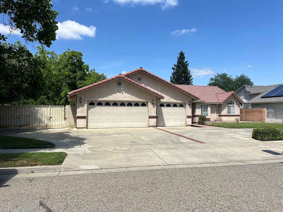 1st image of 290 E Garfield Avenue