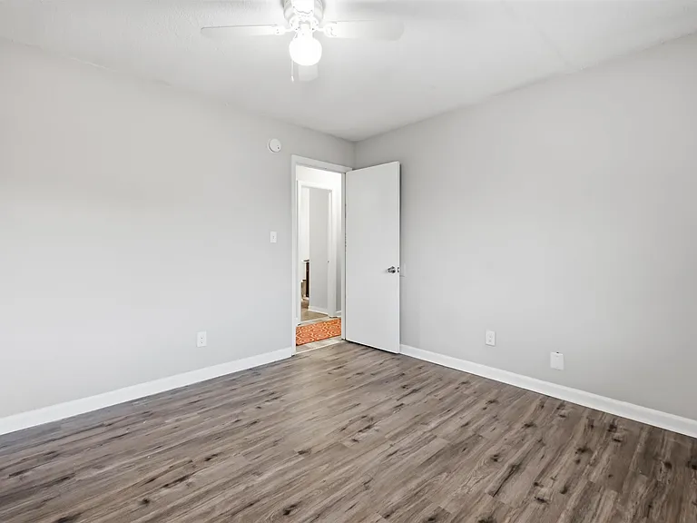 2032 Stouts Rd #J — Photo 21