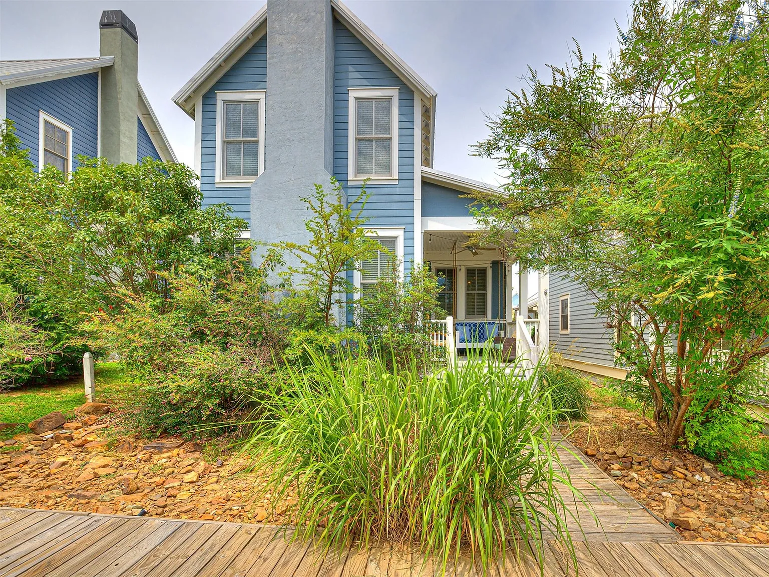 3 bed, 2.5 bath, 1538 sqft, $3,000 — Photo 3