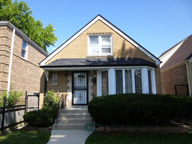 1st image of 7205 S Christiana Ave