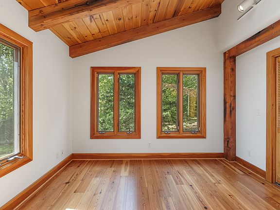 17th image of 7725 Caney Fork Rd