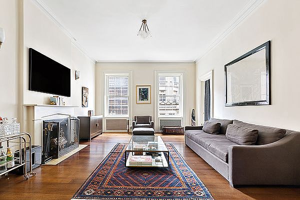 1st image of 23 W 16th St APT 2