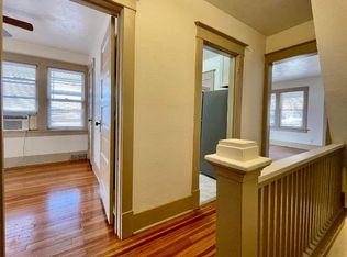 1441 B St APT 2, Lincoln, NE 68502