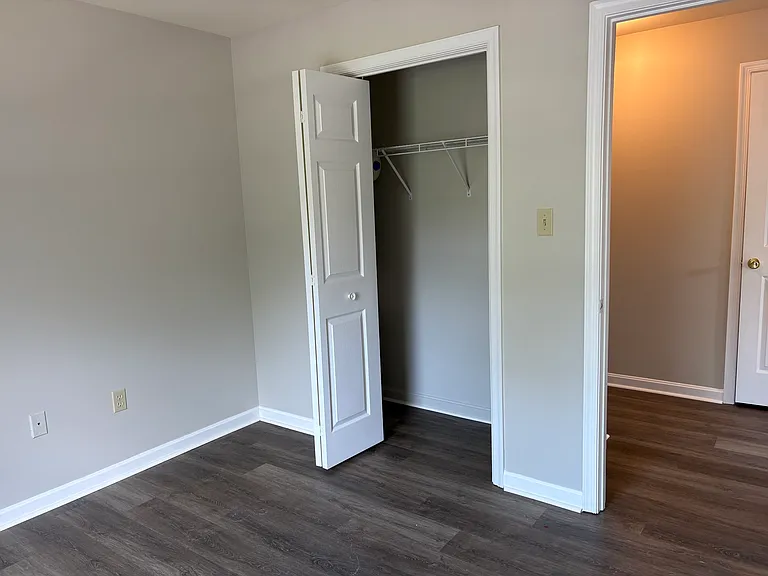 3850 Shadywood Dr #2D — Photo 8