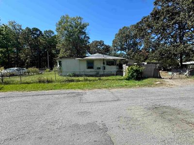 5901 W Mosley St, White Hall, AR, 71602
