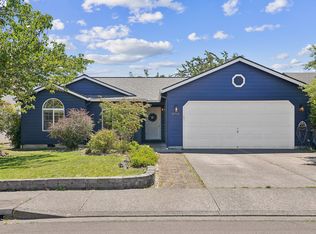 15713 NE 92nd St, Vancouver, WA 98682