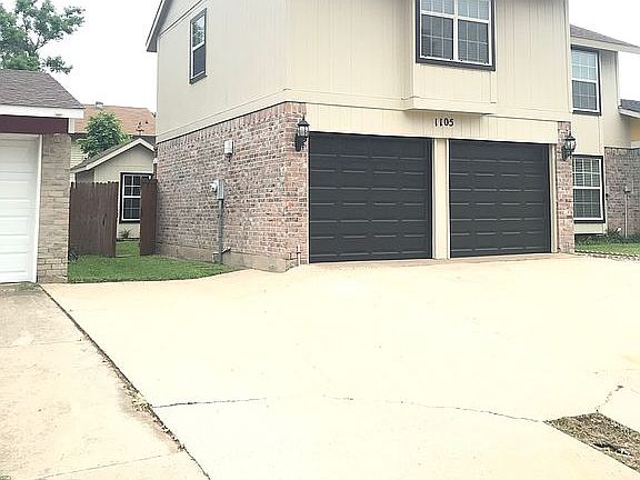 2nd image of 1105 Glenwood St