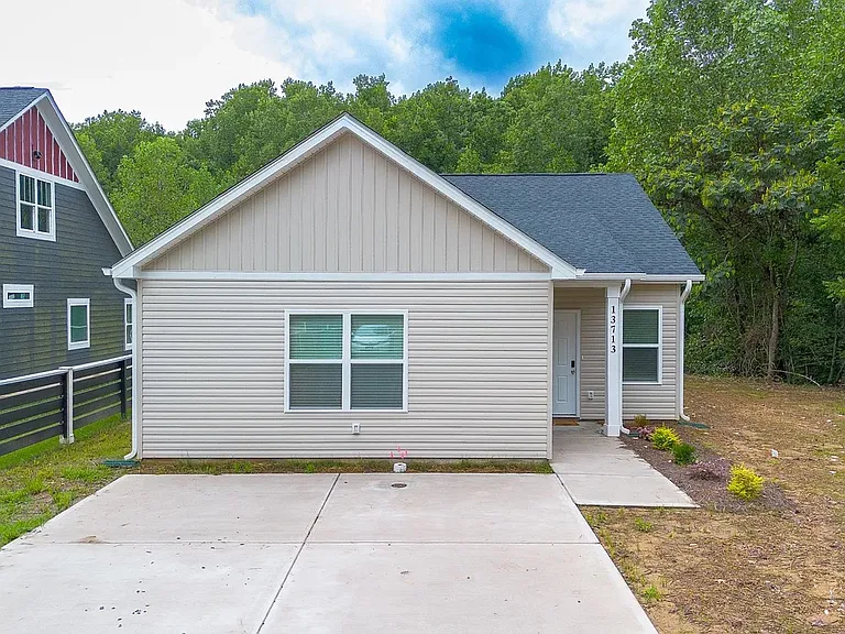 13713 William Stowe Dr — Photo 13