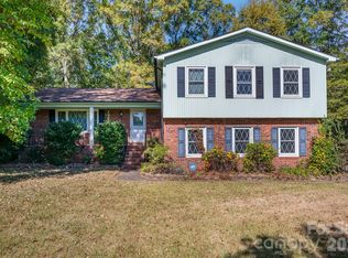 5772 Gettysburg Dr NW, Concord, NC 28027