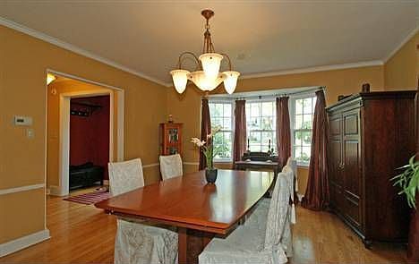 5th image of 473 Richmond Ave