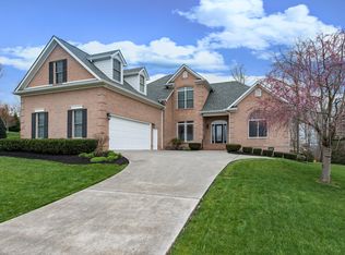 905 Oak Chase Blvd, Lenoir City, TN 37772