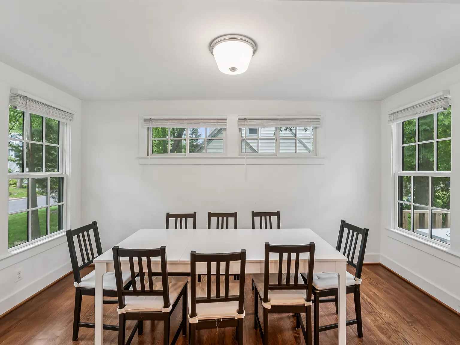 7209 Dartmouth Avenue - 1 — Photo 4