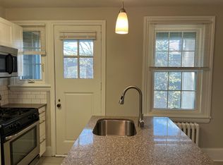 223 Bloomingdale Ave #F, Wayne, PA
