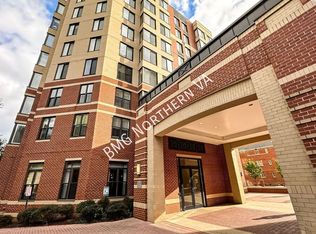 2220 Fairfax Dr APT 106, Arlington, VA 22201