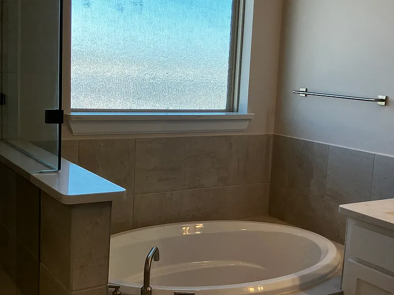 Jacuzzi spa tub