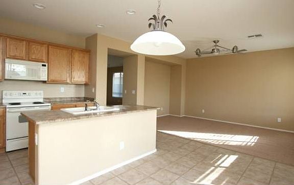 Kitchen/Family Room