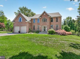 10201 Maxine St, Ellicott City, MD 21042