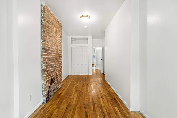 Rented by Compass | media 6