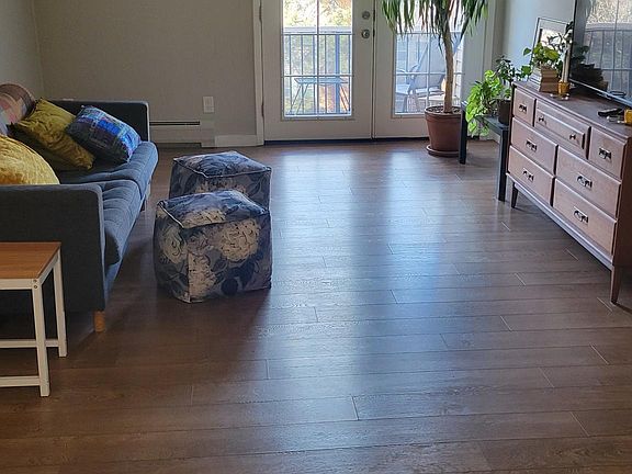 3rd image of 451 Golden Cir APT 202