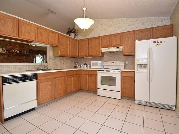 2nd image of 7031 Citrus Point Ct