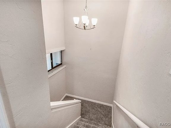 3rd image of 1637 SE Paradise Cir W #104