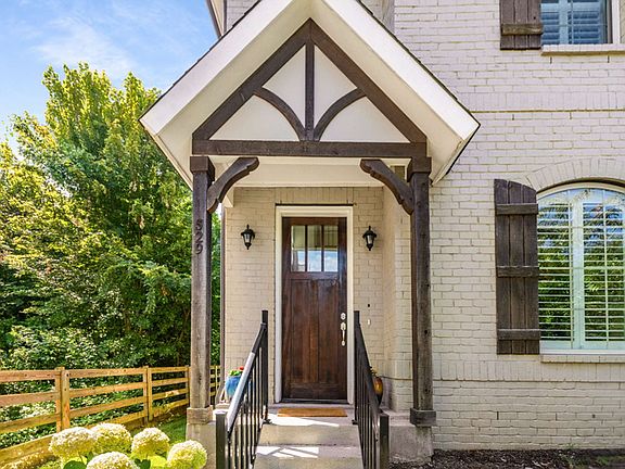 3rd image of 529 Harpeth Park Dr
