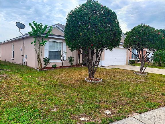 2nd image of 1806 Karat Ct
