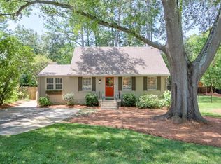 2478 Woodridge Dr, Decatur, GA 30033