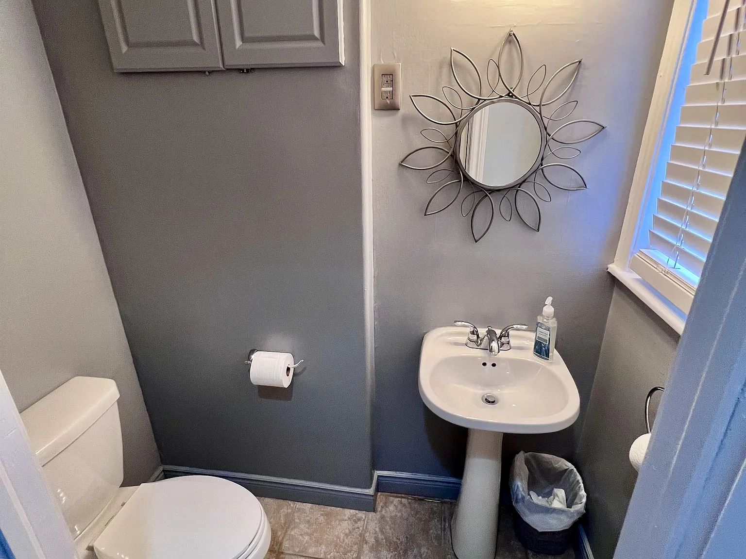 3 bed, 1.5 bath, $1,850 — Photo 3