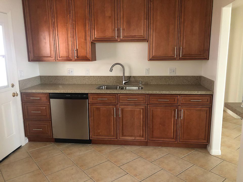 1st image of 3461 Luna Ave
