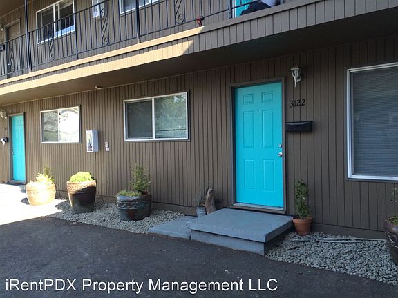 3rd image of 3120 SE Belmont St #5122287