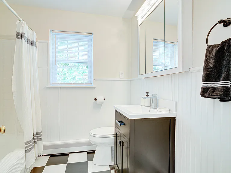 7 Carol Ln — Photo 26