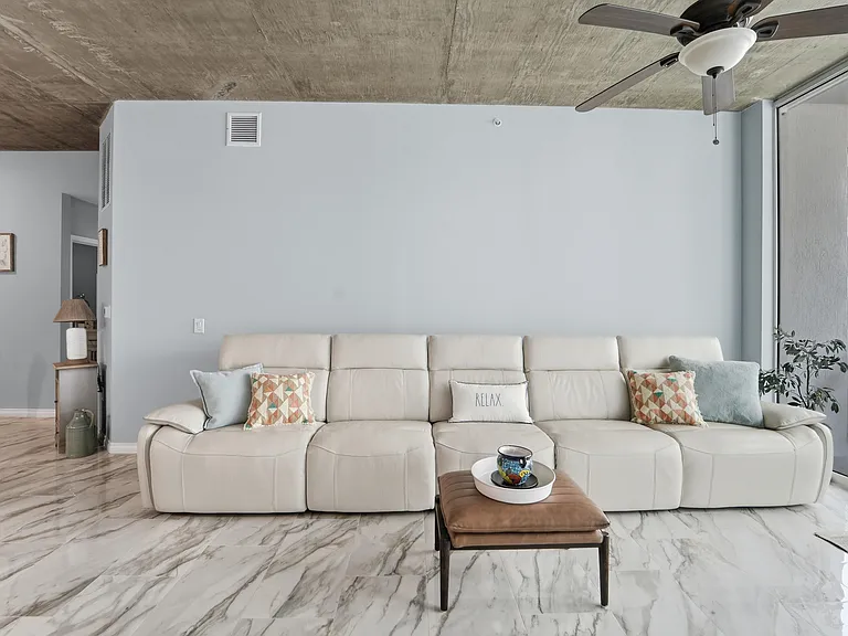 300 S Australian Ave #419 — Photo 5