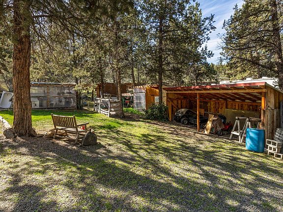 5th image of 6792 SE Juniper Canyon Rd