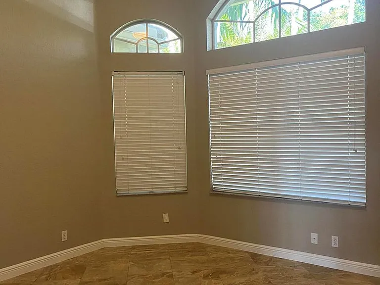 7724 NW 47th Dr — Photo 14