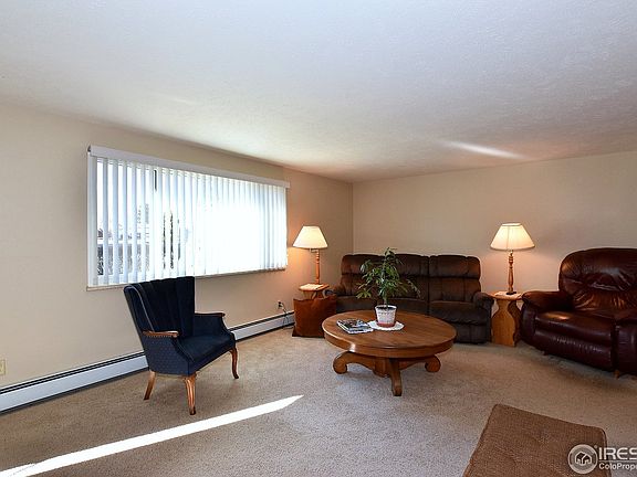 4th image of 2208 Estrella Ave
