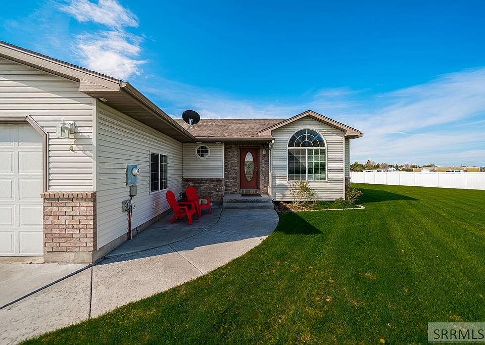 3726 E Meadowbrook Cir, Ammon, ID 83406 MLS 2154290 Zillow