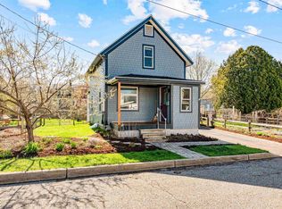 7 Niquette Ct, Winooski, VT 05404