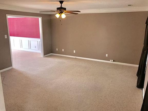 4th image of 4706 Washington Valley Ln