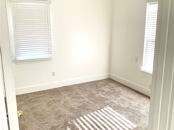 4th image of 933 1st St