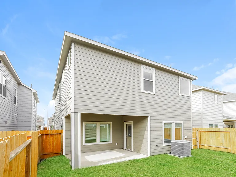 7918 Fijian Cypress Dr — Photo 18