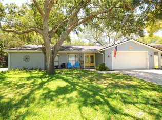1229 Royal Oak Dr, Dunedin, FL 34698