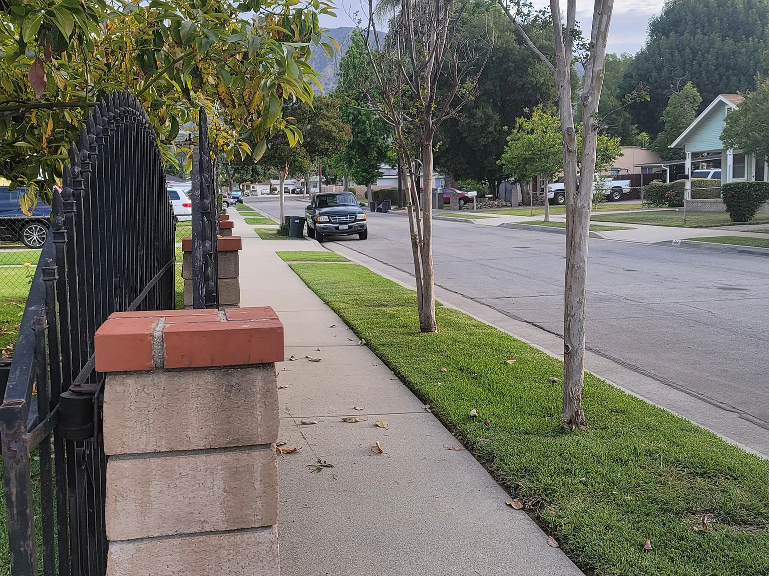157 California Ave — Photo 1