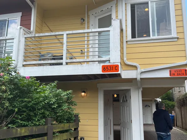 6531C 5th Ave NE #C, Seattle, WA 98115