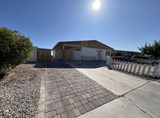 1128 Greenway Dr, Las Vegas, NV 89108