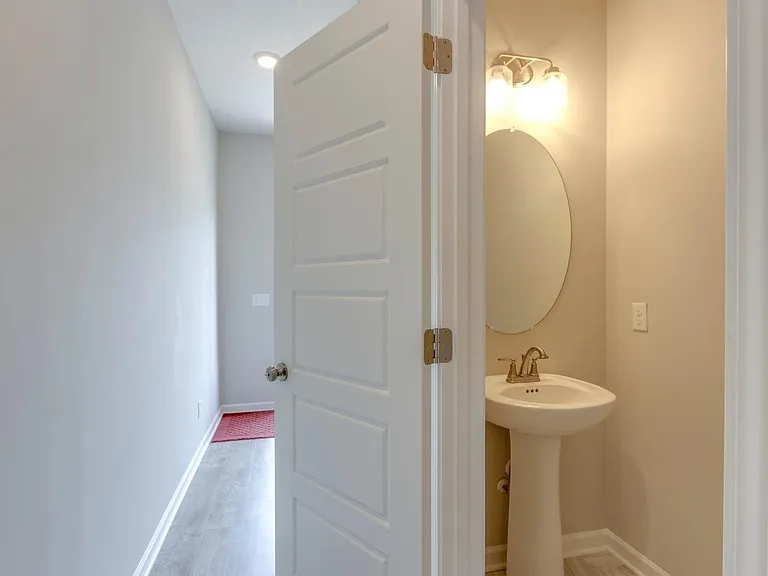 4327 Doral Dr — Photo 11