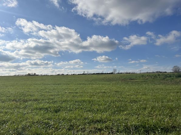 1234 Old Highway 52, Lafayette, TN 37083