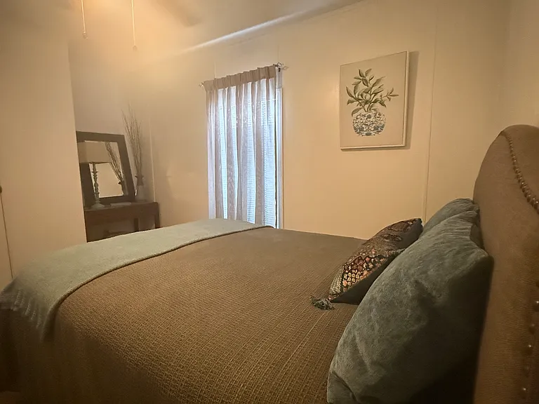 35 N Webster Ave — Photo 7